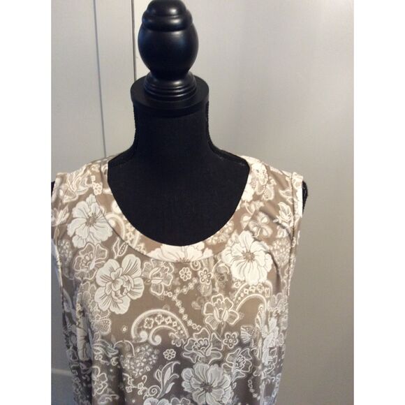 Cardalite Women's Plus size 2X Floral Overlay Gold Dress - Picture 3 of 5